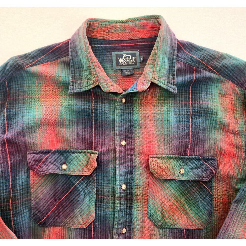 Vintage Woolrich Men's Button Down Flannel Plaid Shirt Multicolor Size XL